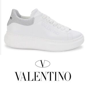 NIB-NWT Valentino Sky tennis shoes Sz 7.5